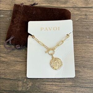 Pavoi Gold Pendant Necklace